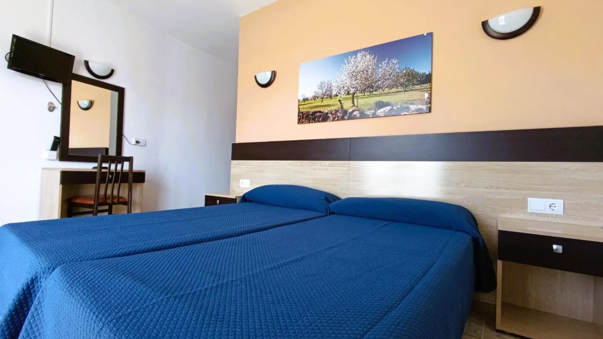 Hostal Horizonte San Antonio  San Antonio (Ibiza)