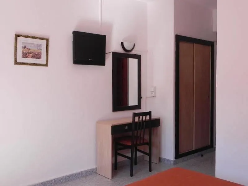 Guest house Hostal Horizonte San Antonio