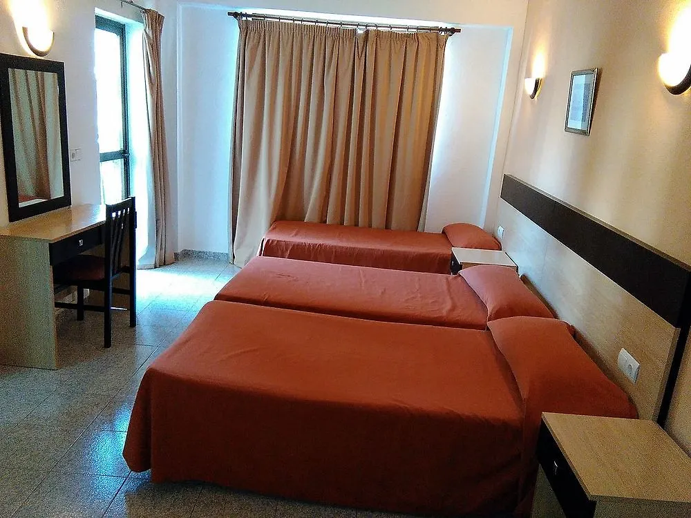 Guest house Hostal Horizonte San Antonio